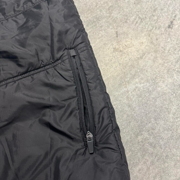 Black and Cream Purdue university vest - Picture 5 of 7